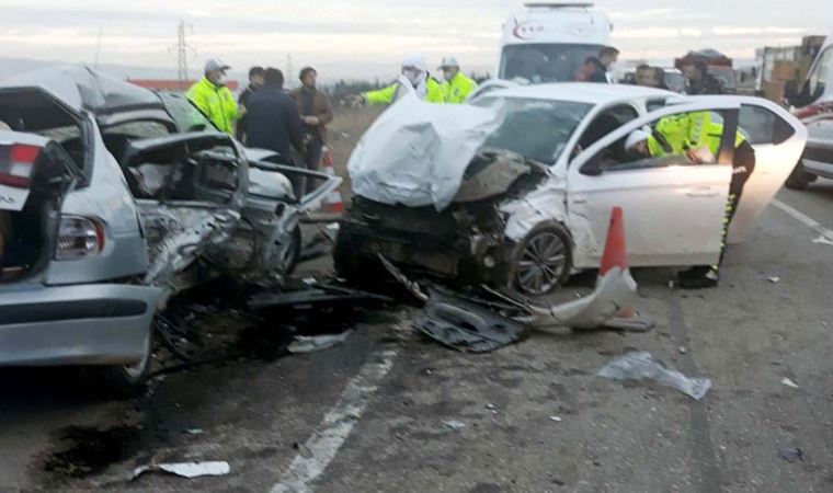 Ankara'da korkunç kaza: 6 kişi hayatını kaybetti