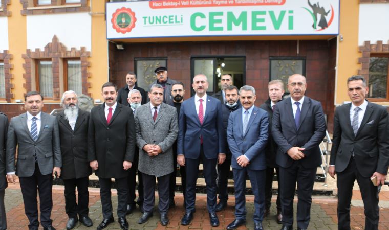 Bakan Gül: Cemevlerine yasal statü tanınması için çalışmalarımızı yaptık