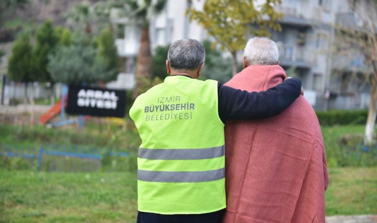 İzmir'de evsizler için seferberlik: Başvuru sayısı artıyor