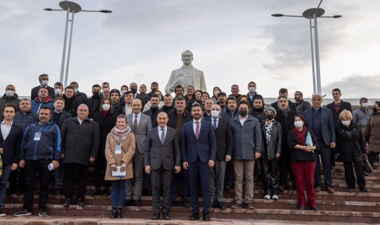 Soyer Foça’da muhtarlara buluştu: Tespitleriniz yolumuzu aydınlatacak