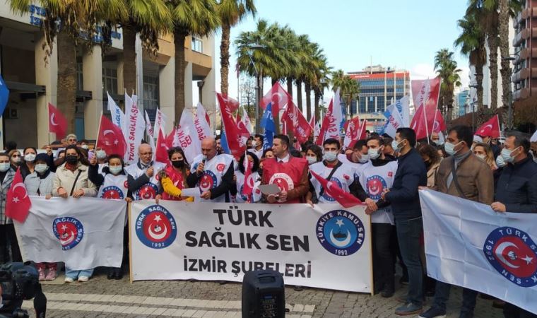 Sağlıkçılar İzmir’de iş bıraktı