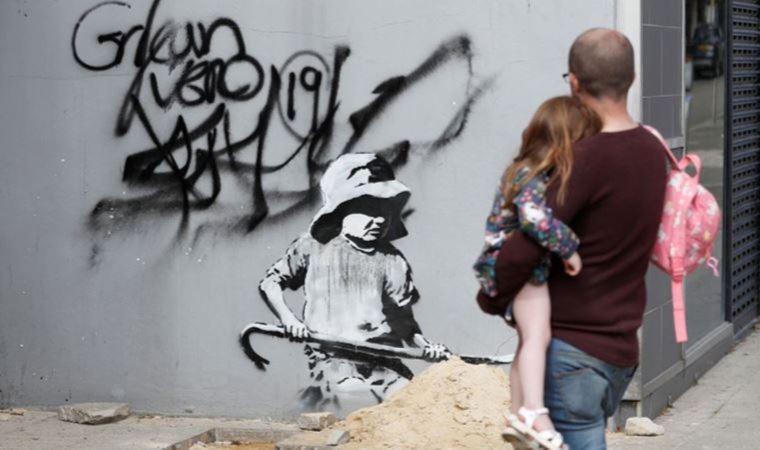 Banksy, Oscar Wilde'ın tutulduğu hapishane için 10 milyon sterlin teklif etti