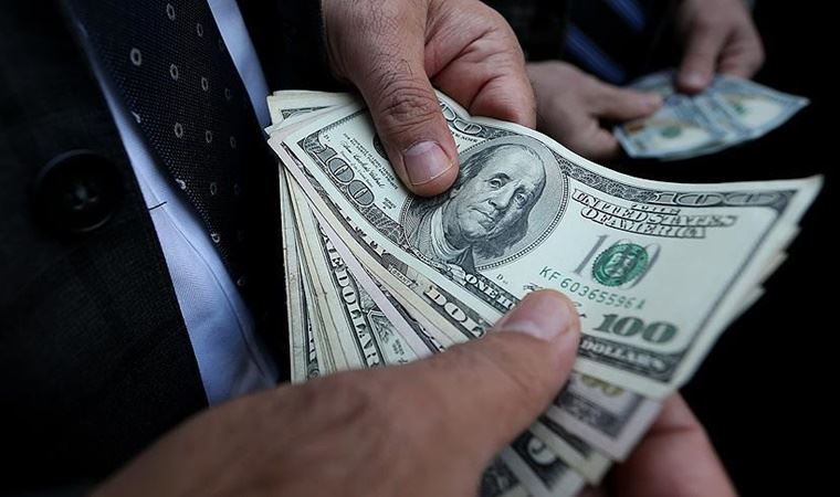 Dolar yaklaşık 6 ayın en düşük seviyesine geriledi