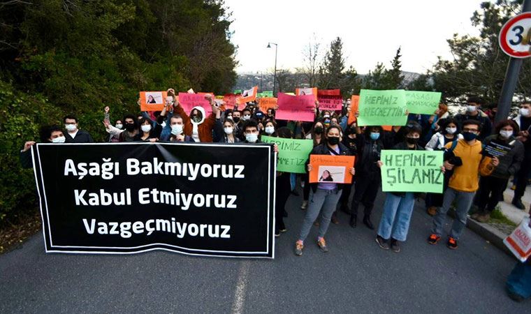 Senaryo yazarlarından Boğaziçi öğrencilerine destek: 'Aşağı değil ufka bakan gençlerin yanındayız'