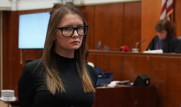 Anna Sorokin: New York sosyetesini kandıran sahte mirasçı cezaevinden tahliye edildi