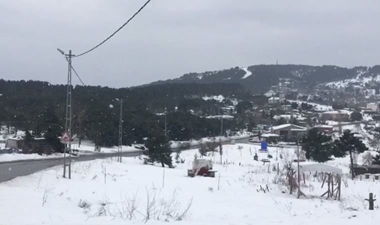 İstanbul’da yüksek kesimlerde kar yağışı başladı (19.02.2021)