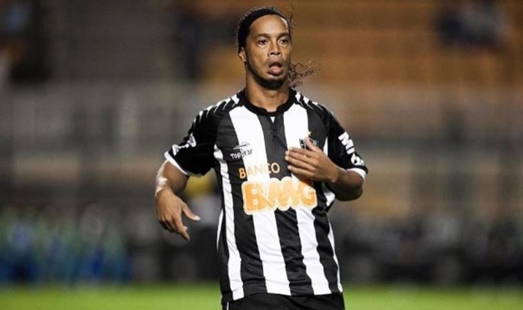 Brezilyalı yıldız Ronaldinho'nun acı kaybı; koronavirüs kurbanı!