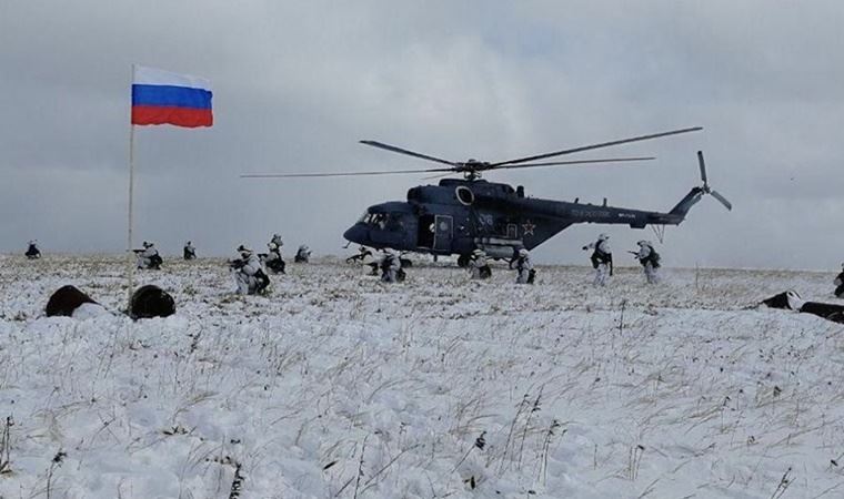 Rusya, Japonya sınırındaki tartışmalı bölgede askeri tatbikat başlattı