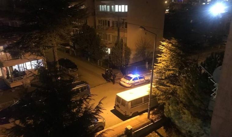 Polis, ODTÜ öğrencilerinin evde ışık aç-kapa eylemine müdahale etti