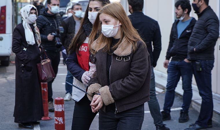 Kadıköy'deki Boğaziçi eylemlerinde gözaltına alınan 23 yurttaş adliyeye sevk edildi