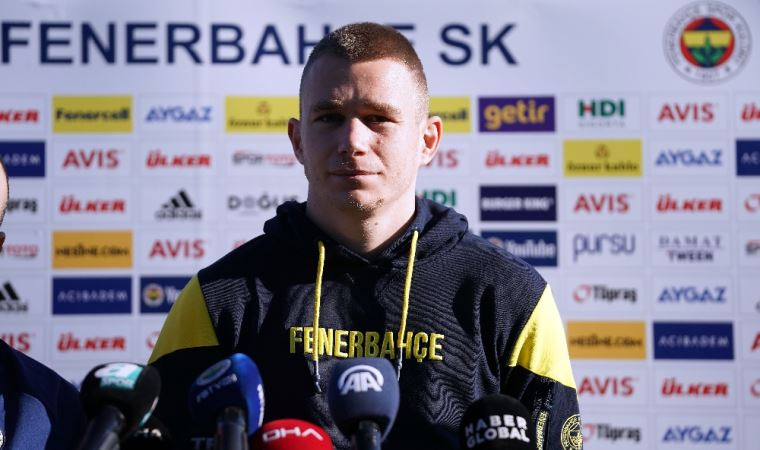 Fenerbahçe'nin Macar yıldızından Galatasaray açıklaması