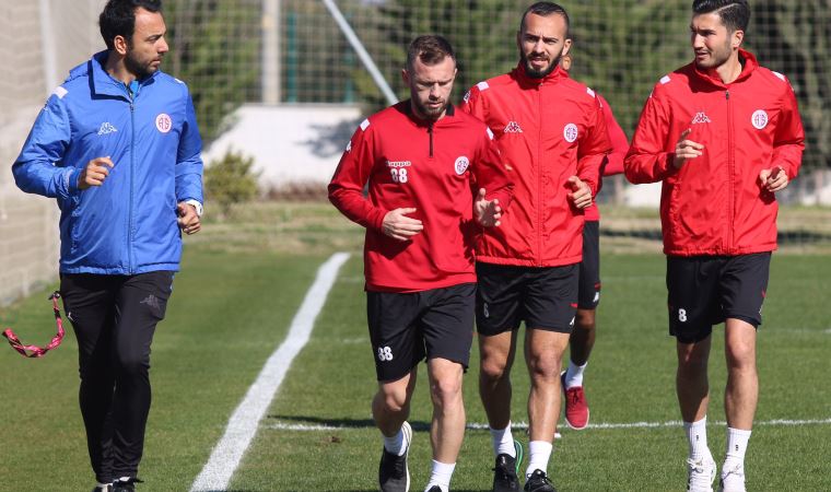 Antalyaspor galibiyete odaklandı