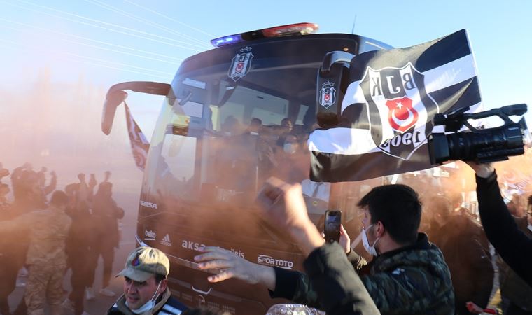 Beşiktaş’a Malatya’da coşkulu karşılama