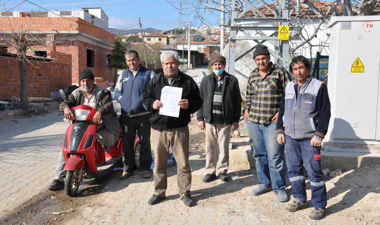 Turgutlu'ya bağlanmak isteyen Cambazlı ortada kaldı