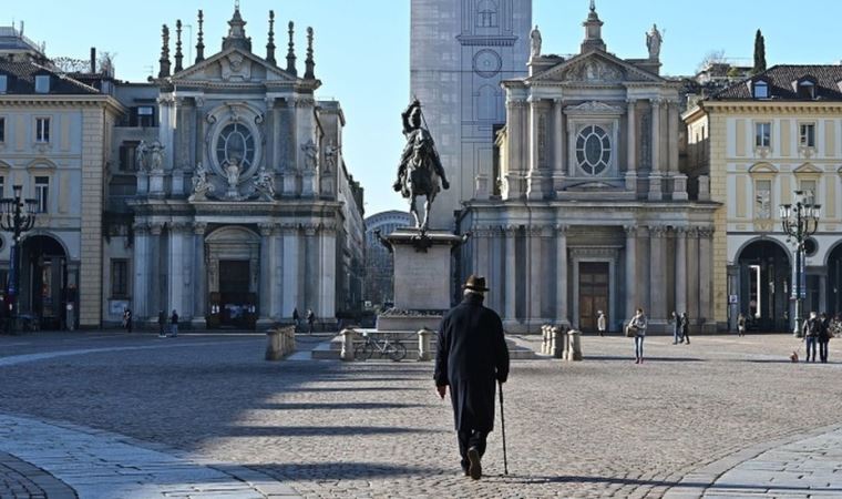 Covid 19: İtalya’da yeni dalga alarmı, ülkenin büyük kısmında kapama tedbirleri