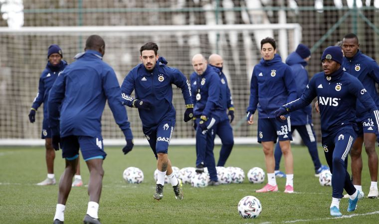 Fenerbahçe'de Beşiktaş derbisinin hazırlıkları başladı