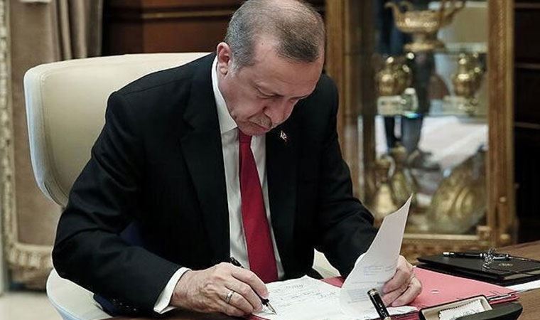 Erdoğan kararname sayısında Evren'i 70'e katladı