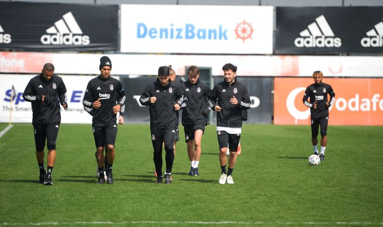 Beşiktaş 'eksik' başladı