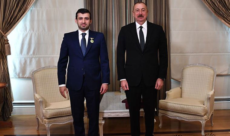 Aliyev'den Bayraktar'a madalya