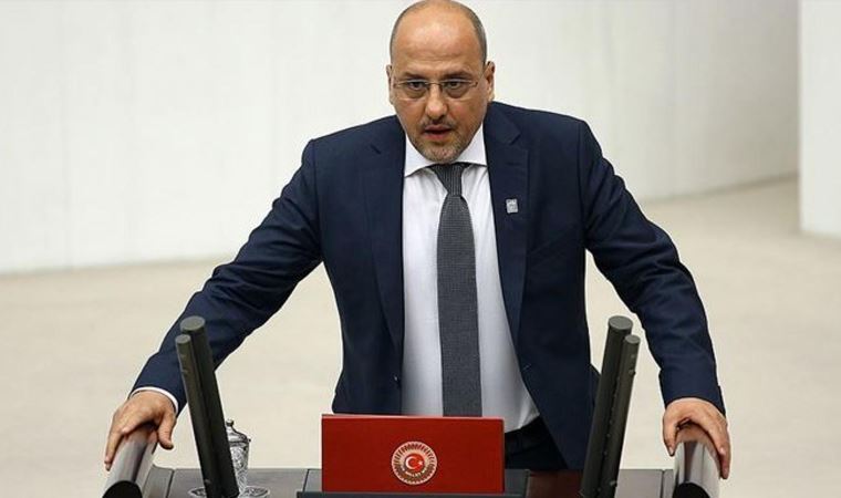 Bir fezleke de Ahmet Şık için düzenlendi