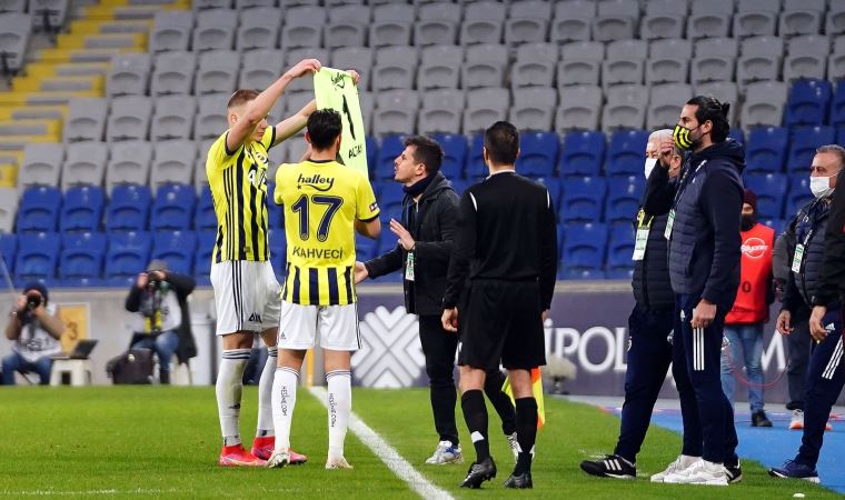 Fenerbahçe'de goller Altay'a hediye