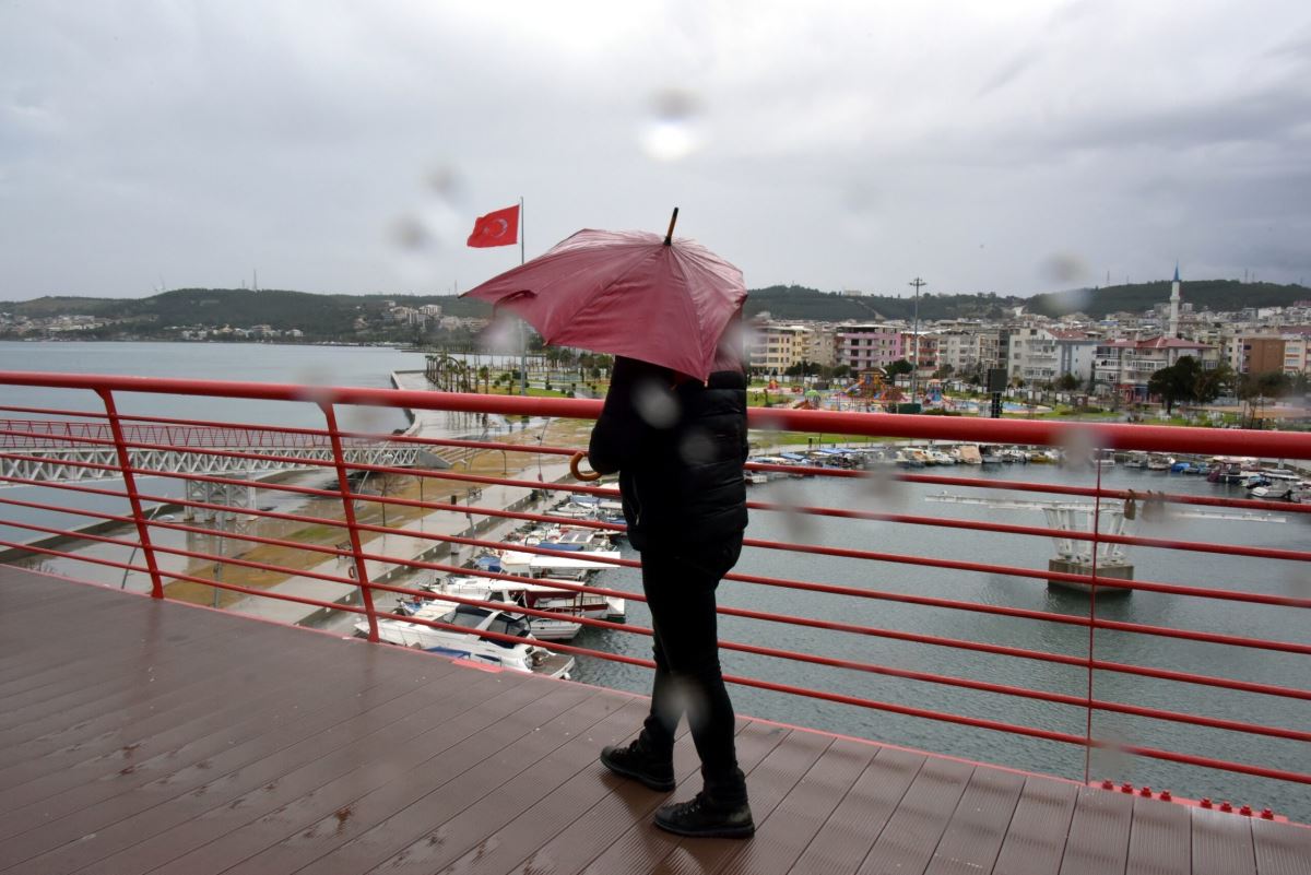 Dikkat! Meteoroloji'den 43 kente yağış uyarısı