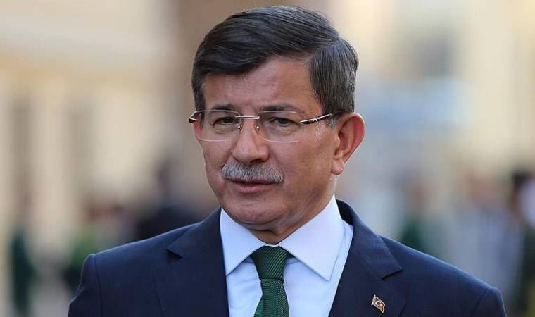 Davutoğlu'ndan Ticaret Bakanı Ruhsar Pekcan'a: Sayın Bakan, sizin hiç utanmanız yok mu? Derhal istifa edin!