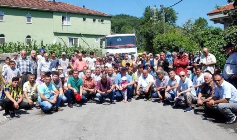 Zonguldak'ta köylüler yol kapatarak eylem yaptı