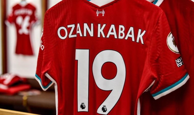 Milli futbolcu Ozan Kabak Liverpool antrenmanına damga vurdu