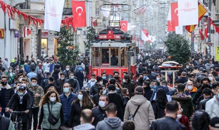 '3'üncü pik sonunda bağışıklık yüzde 70'e ulaşacak'