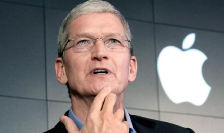 Apple CEO'sundan 'sürücüsüz araç' açıklaması