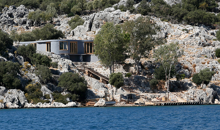 Süre doldu... Üçağız Yarımadası'ndaki o villa yıkılıyor