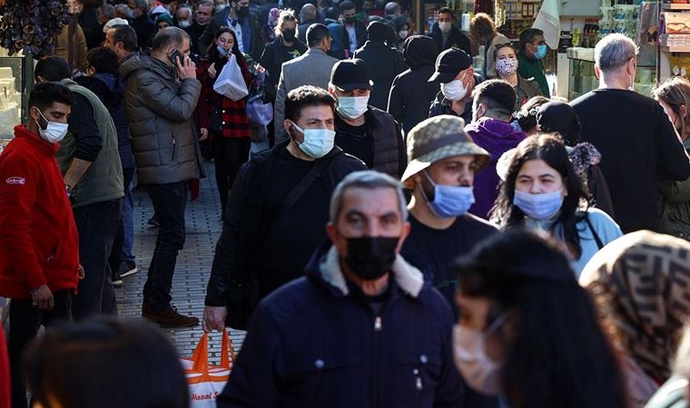 Bilim Kurulu üyesi açıkladı: 17 Mayıs'ta kademeli açılma olacak mı?