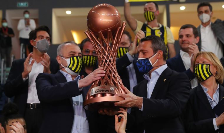 Fenerbahçe Başkanı Ali Koç'tan yenilgisiz şampiyonluk açıklaması!