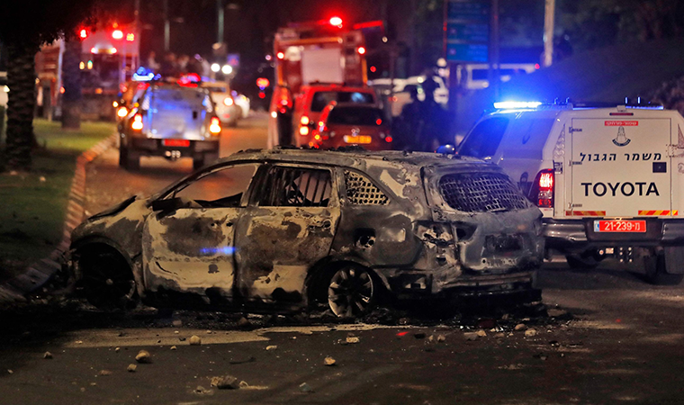 Lod şehrinde OHAL ilan edildi: 'Resmen iç savaş patlak verdi'