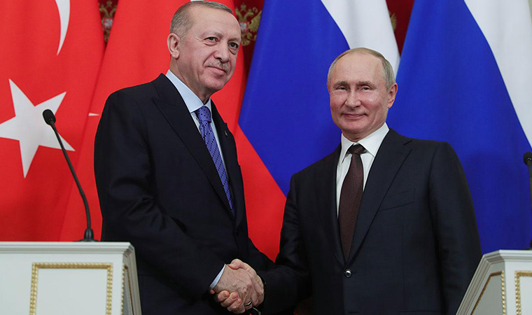 Erdoğan ve Putin telefonda görüştü: Uluslararası koruma gücü de konuşuldu