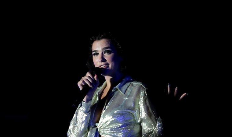 İngiliz şarkıcı Dua Lipa'dan Filistinlilere destek paylaşımı