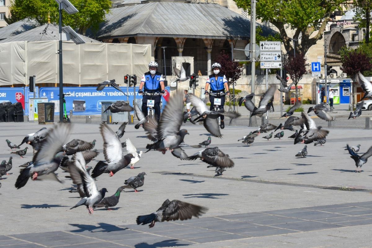 Bisikletli zabıtalardan ilk devriye