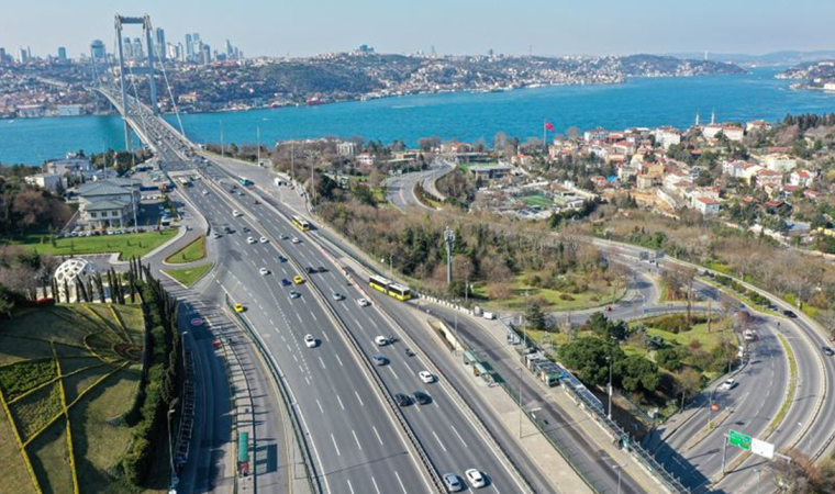 Son dakika: İstanbul'da bazı yollar trafiğe kapatıldı