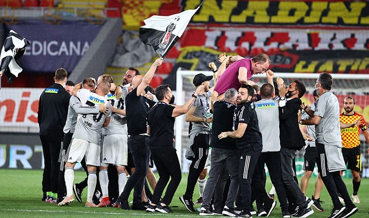 Siyasilerden şampiyon Beşiktaş'a tebrik