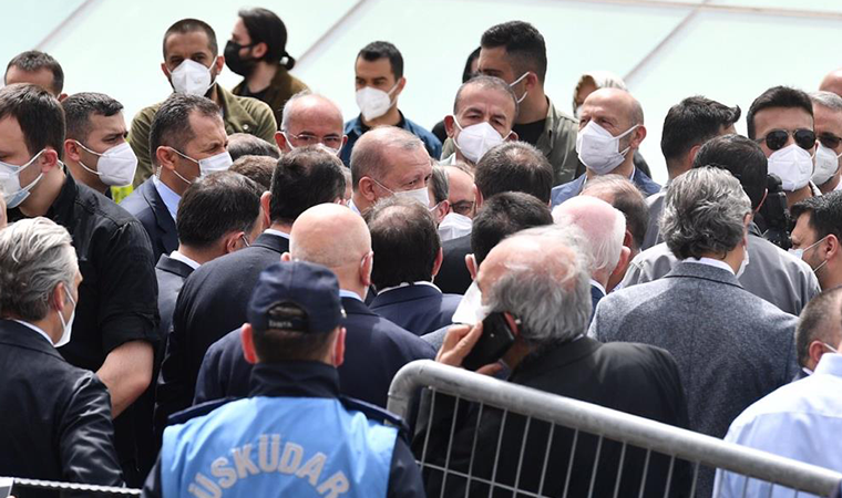 Ümraniye Belediye Başkanı'nın babası son yolculuğuna uğurlandı