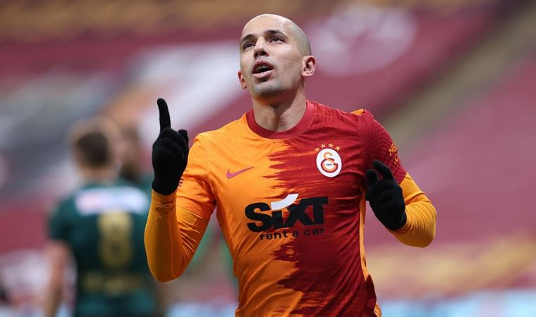 Galatasaray'ın gönülsüz yıldızı Feghouli'ye komşudan teklif var