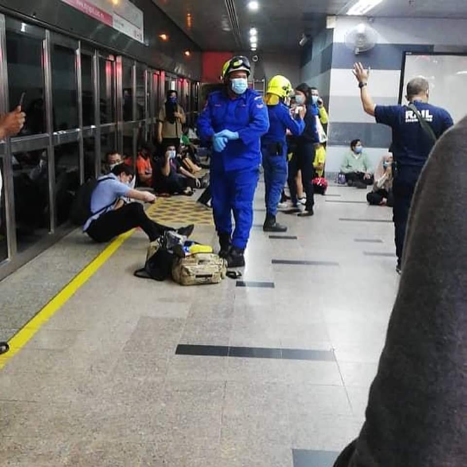 Malezya’da metro trenleri çarpıştı: 213 yaralı