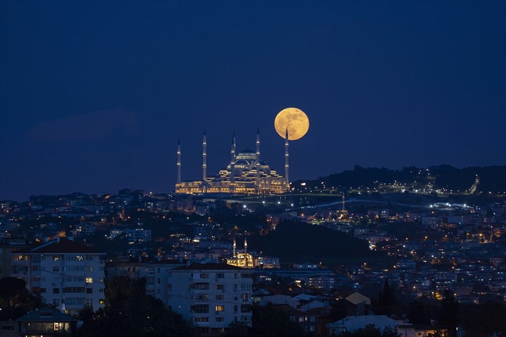 Türkiye'den Süper Ay manzaraları