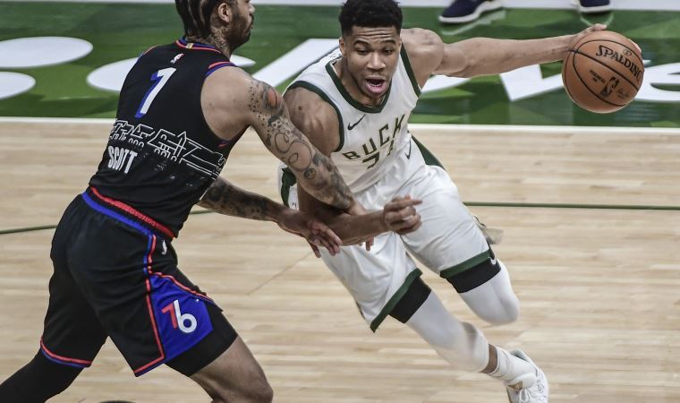 NBA play-off'larında tur atlayan ilk takım Bucks