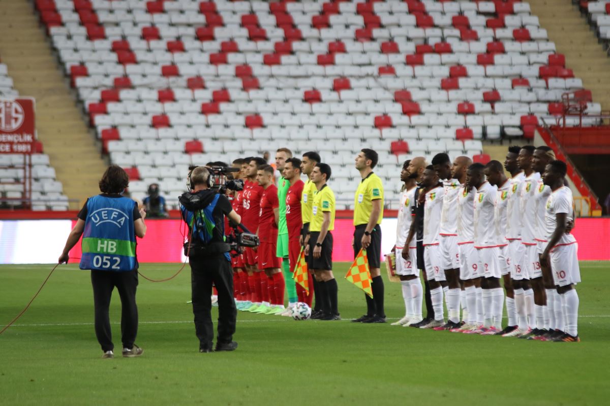 A Milli Futbol Takımı, Gine ile golsüz berabere kaldı