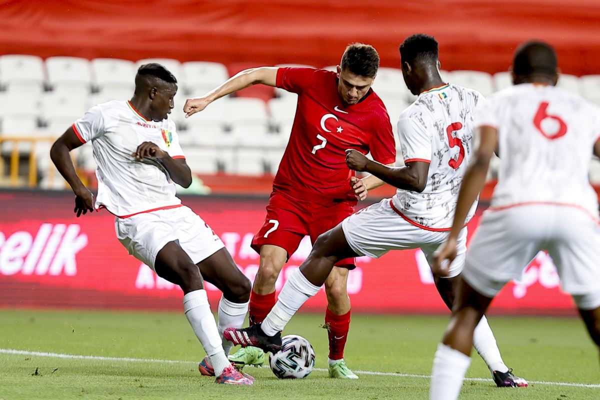 A Milli Futbol Takımı, Gine ile golsüz berabere kaldı