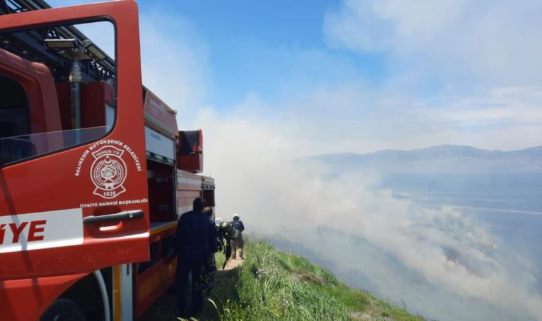 Bandırma'da 1,5 hektarlık makilik alan yangında zarar gördü