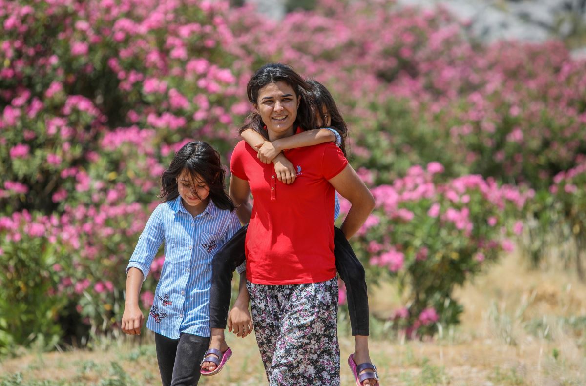 Melek İpek zor günleri geride bıraktı