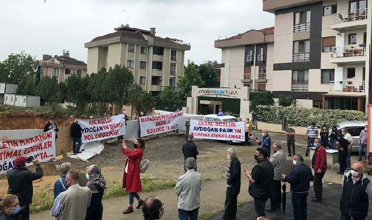 Tuzla'daki bir sitenin kentsel dönüşüm sürecinde 4 senedir çivi bile çakılmadı